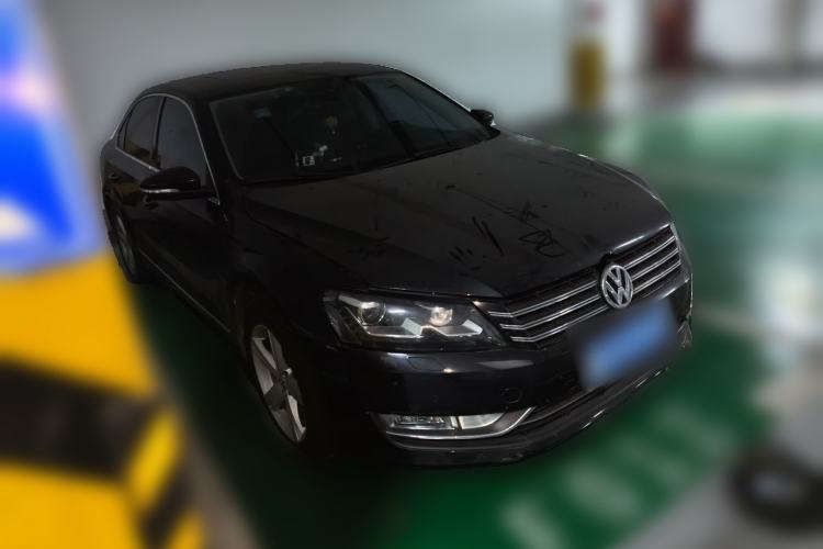 Used Volkswagen Passat 2015 1.8TSI DSG Prestige Edition Front Right 45 Deg
