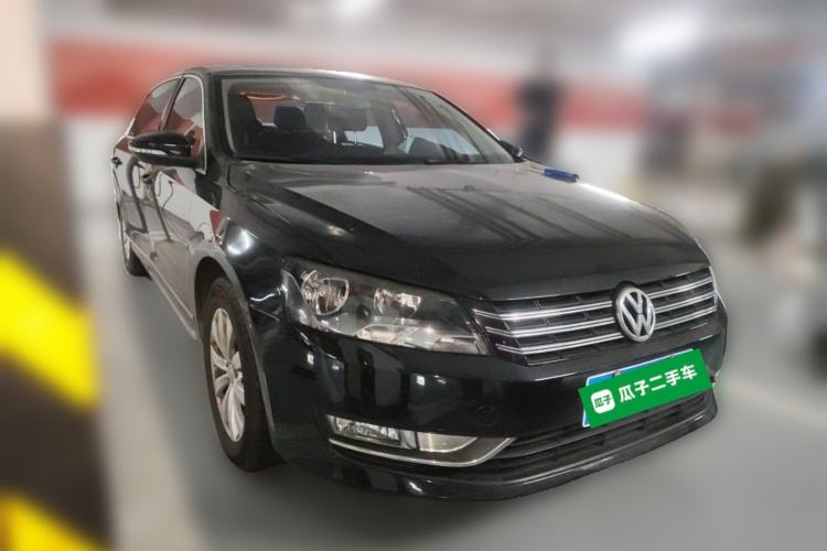 Used Volkswagen Passat 2015 1.8TSI DSG Prestige Edition Front Right 45 Deg