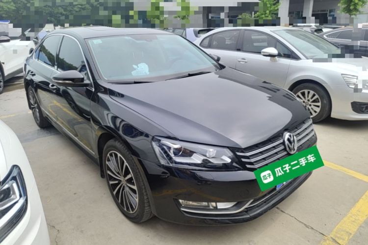 Used Volkswagen Passat 2015 1.8TSI DSG Prestige Edition Front Right 45 Deg