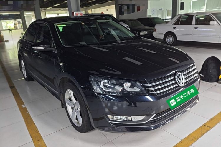 Used Volkswagen Passat 2015 1.8TSI DSG Prestige Edition Front Right 45 Deg