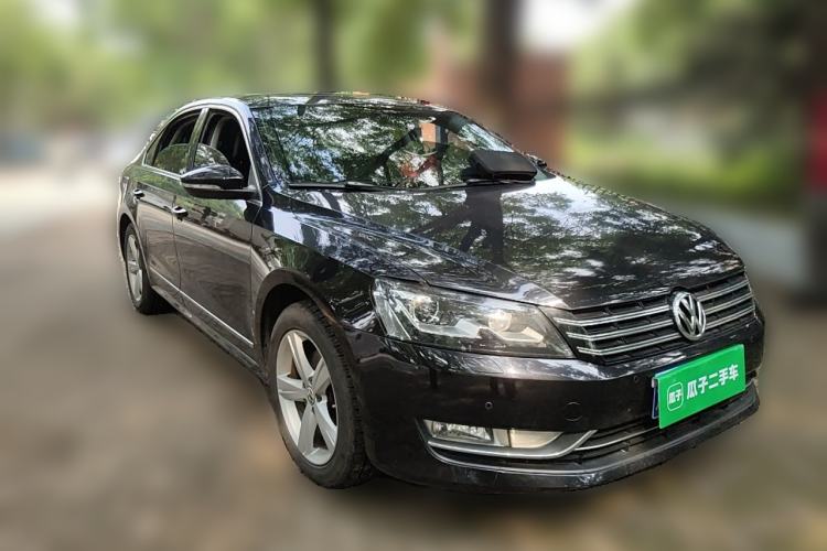Used Volkswagen Passat 2015 2.0 TSI DSG Prestige Edition Front Right 45 Deg