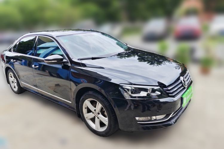 Used Volkswagen Passat 2015 1.8TSI DSG Prestige Edition Front Right 45 Deg