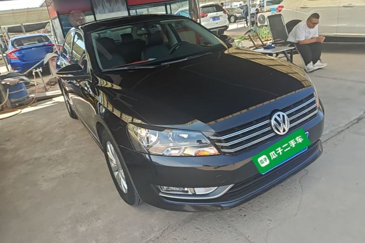 Used Volkswagen Passat 2015 1.8TSI DSG Prestige Edition Front Right 45 Deg