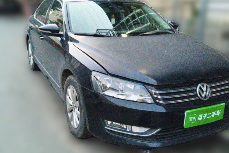Used Volkswagen Passat 2015 1.8TSI DSG Prestige Edition Front Right 45 Deg