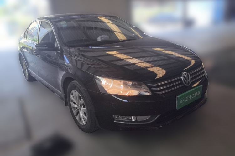 Used Volkswagen Passat 2015 1.8TSI DSG Prestige Edition Front Right 45 Deg