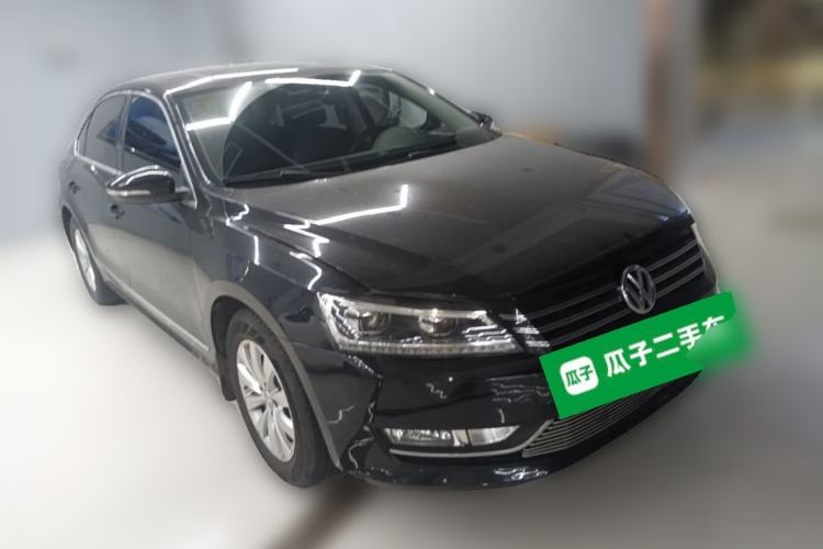 Used Volkswagen Passat 2015 1.8TSI DSG Prestige Edition Front Right 45 Deg