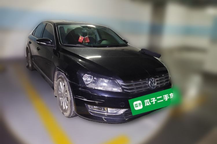 Used Volkswagen Passat 2015 1.8TSI DSG Prestige Edition Front Right 45 Deg