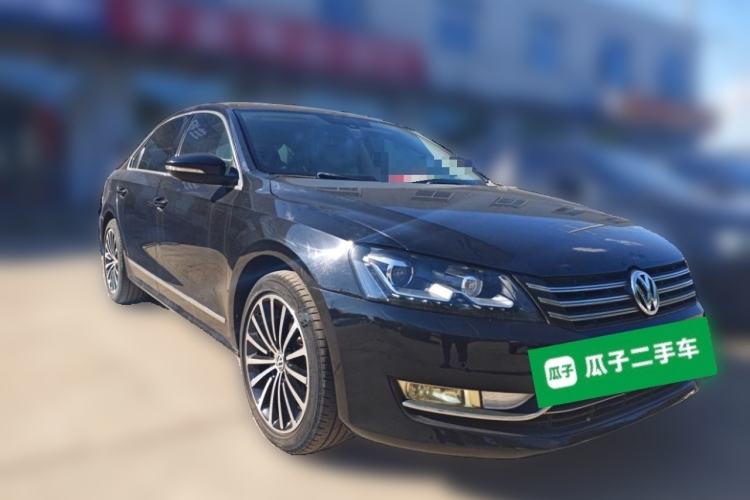 Used Volkswagen Passat 2015 1.8TSI DSG Prestige Edition Front Right 45 Deg