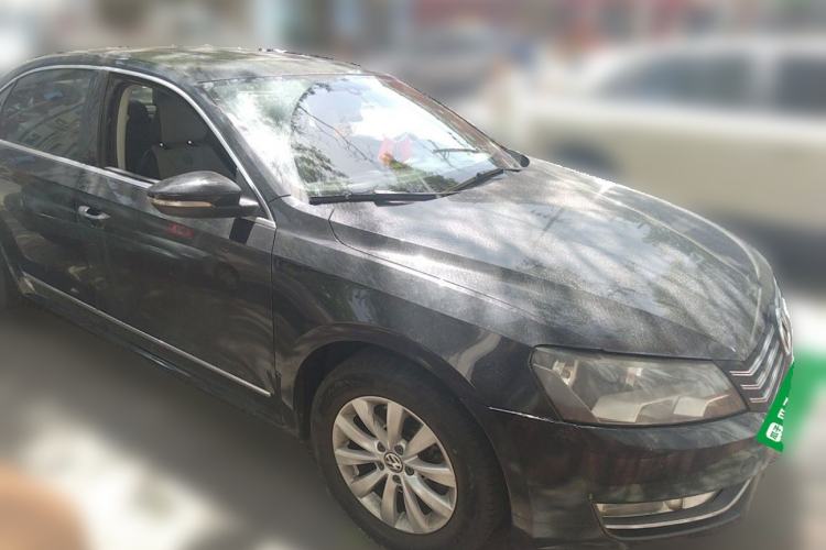 Used Volkswagen Passat 2015 1.8TSI DSG Prestige Edition Front Right 45 Deg