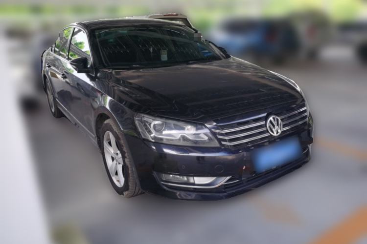 Used Volkswagen Passat 2015 1.8TSI DSG Prestige Edition Front Right 45 Deg