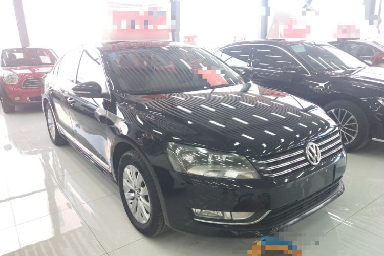 Used Volkswagen Passat 2015 1.4TSI DSG Prestige Edition Front Right 45 Deg