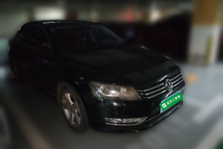 Used Volkswagen Passat 2015 1.8TSI DSG Prestige Edition Front Right 45 Deg