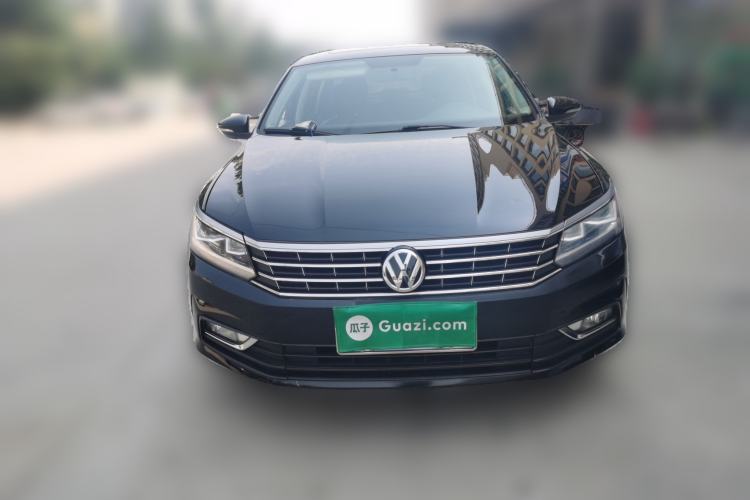 Used Volkswagen Passat  Front