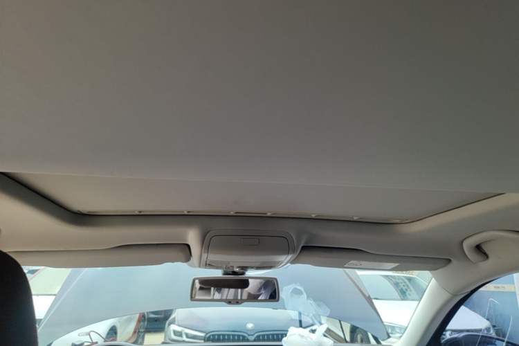 Used Volkswagen Passat 2015 1.8TSI DSG Prestige Edition Headliner