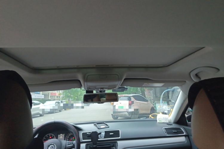 Used Volkswagen Passat 2015 1.8TSI DSG Prestige Edition Headliner