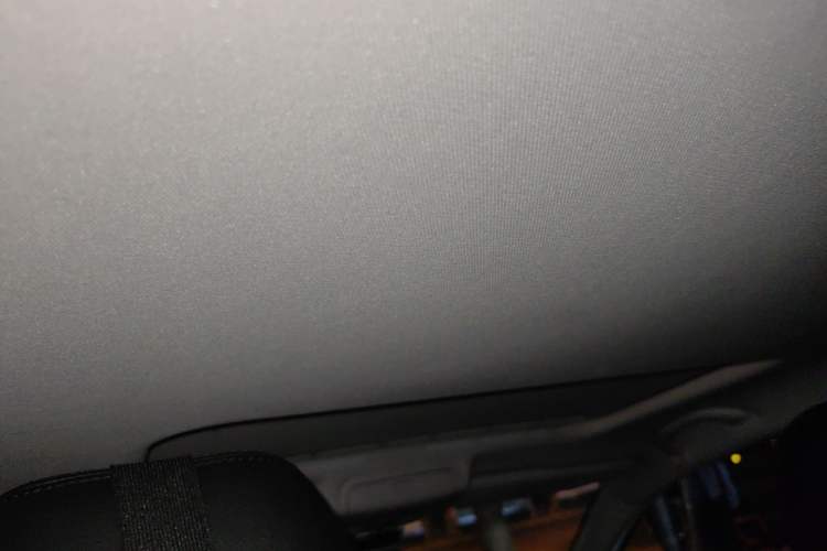 Used Volkswagen Passat 2015 1.8TSI DSG Prestige Edition Headliner