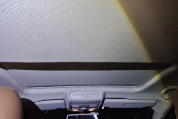 Used Volkswagen Passat 2015 1.8TSI DSG Prestige Edition Headliner