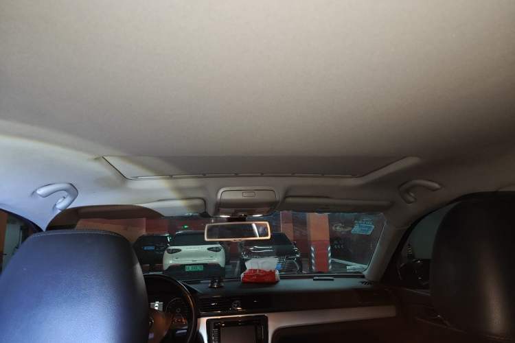 Used Volkswagen Passat 2015 1.8TSI DSG Prestige Edition Headliner
