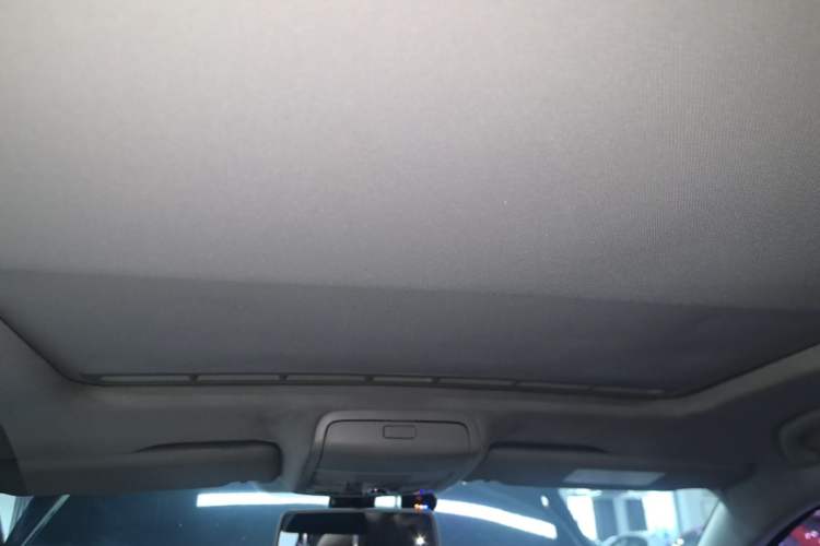 Used Volkswagen Passat 2015 1.8TSI DSG Prestige Edition Headliner