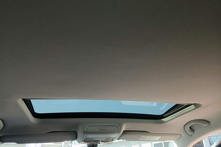 Used Volkswagen Passat 2015 1.8TSI DSG Prestige Edition Headliner