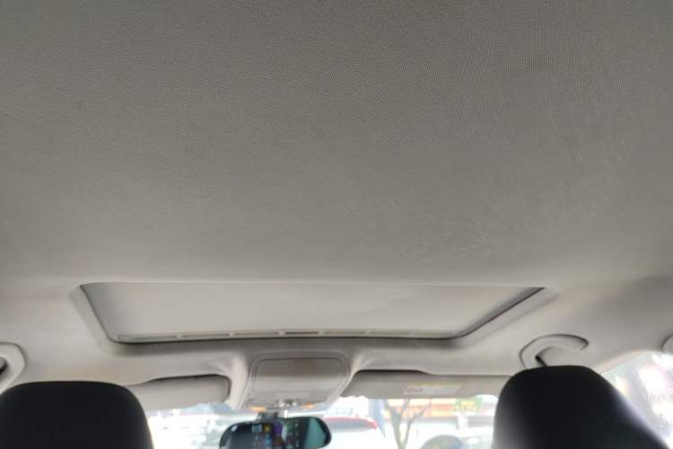 Used Volkswagen Passat 2015 1.8TSI DSG Prestige Edition Headliner