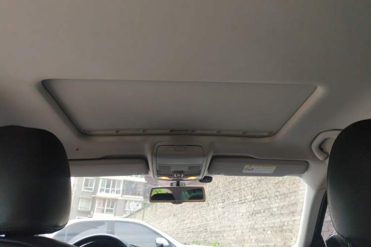 Used Volkswagen Passat 2015 1.8TSI DSG Prestige Edition Headliner