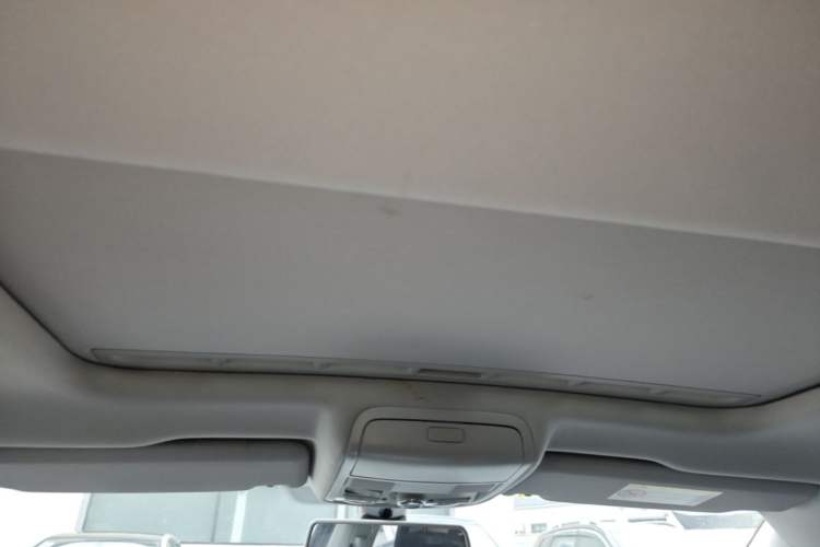 Used Volkswagen Passat 2015 1.8TSI DSG Prestige Edition Headliner