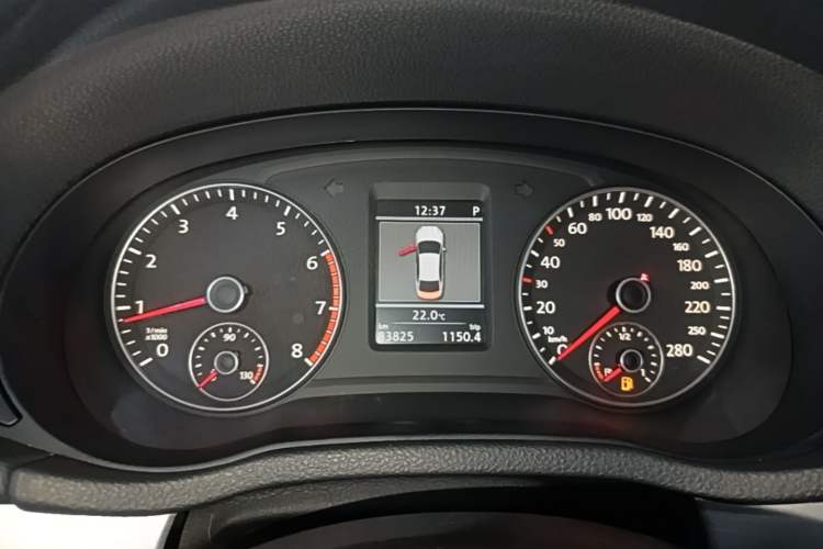 Used Volkswagen Passat 2015 1.8TSI DSG Prestige Edition Instrument Cluster