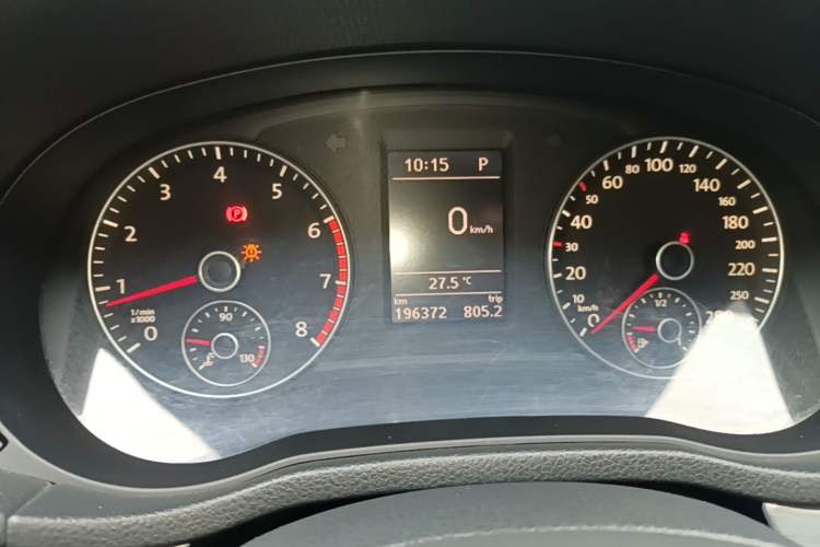 Used Volkswagen Passat 2015 1.8TSI DSG Prestige Edition Instrument Cluster