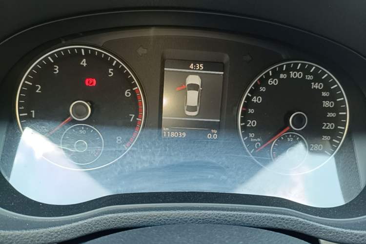 Used Volkswagen Passat 2015 2.0 TSI DSG Prestige Edition Instrument Cluster