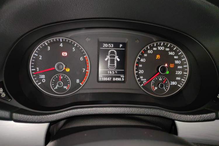 Used Volkswagen Passat 2015 1.8TSI DSG Prestige Edition Instrument Cluster