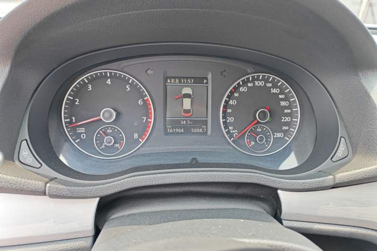 Used Volkswagen Passat 2015 2.0 TSI DSG Prestige Edition Instrument Cluster