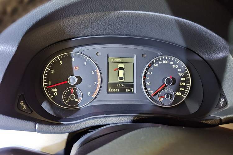 Used Volkswagen Passat 2015 1.8TSI DSG Prestige Edition Instrument Cluster