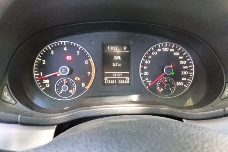 Used Volkswagen Passat 2015 1.8TSI DSG Prestige Edition Instrument Cluster