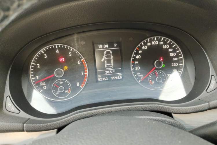 Used Volkswagen Passat 2015 1.8TSI DSG Prestige Edition Instrument Cluster