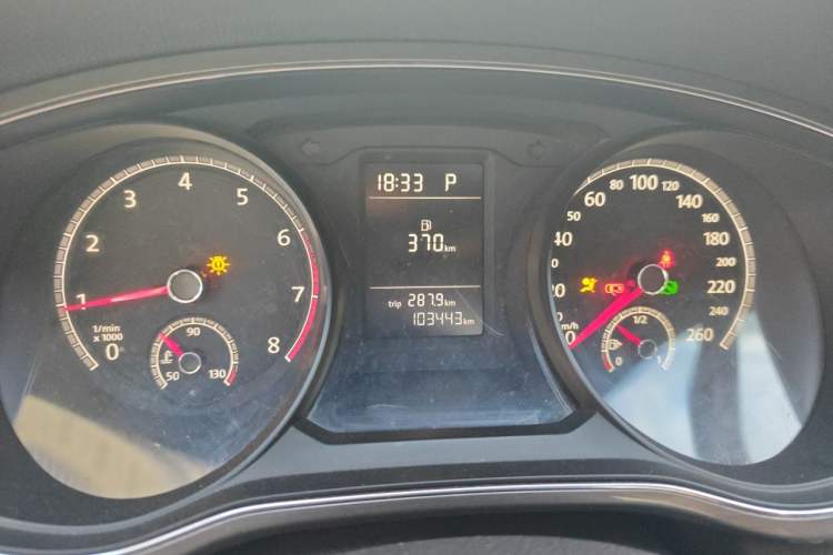 Used Volkswagen Passat 2015 1.8TSI Automatic Prestige Edition Instrument Cluster