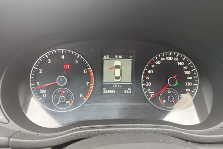 Used Volkswagen Passat 2015 1.8TSI DSG Prestige Edition Instrument Cluster