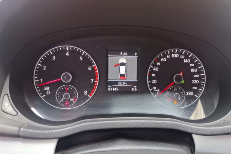 Used Volkswagen Passat 2015 1.8TSI DSG Prestige Edition Instrument Cluster