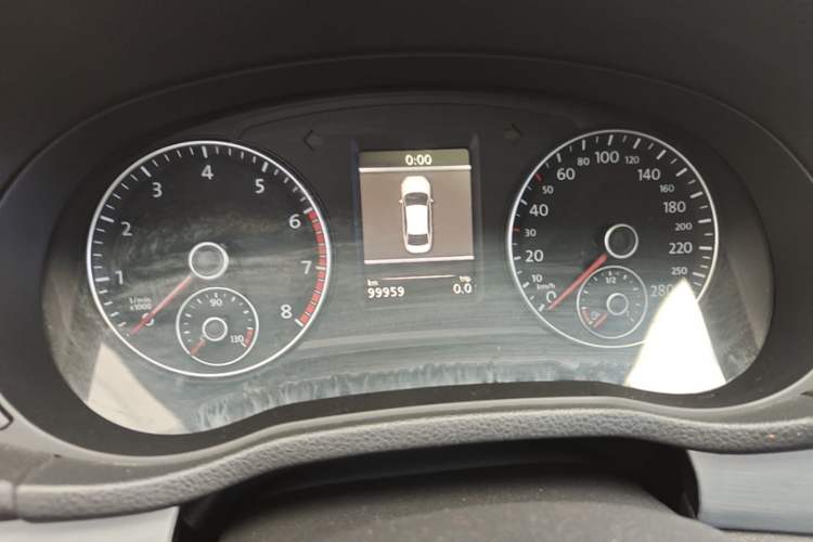 Used Volkswagen Passat 2015 1.8TSI DSG Prestige Edition Instrument Cluster