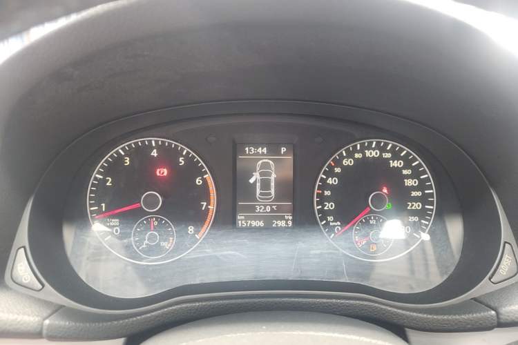 Used Volkswagen Passat 2015 1.8TSI DSG Prestige Edition Instrument Cluster