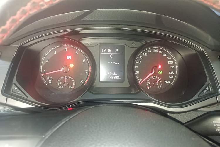 Used Volkswagen Passat 2015 1.8TSI Automatic Prestige Edition Instrument Cluster