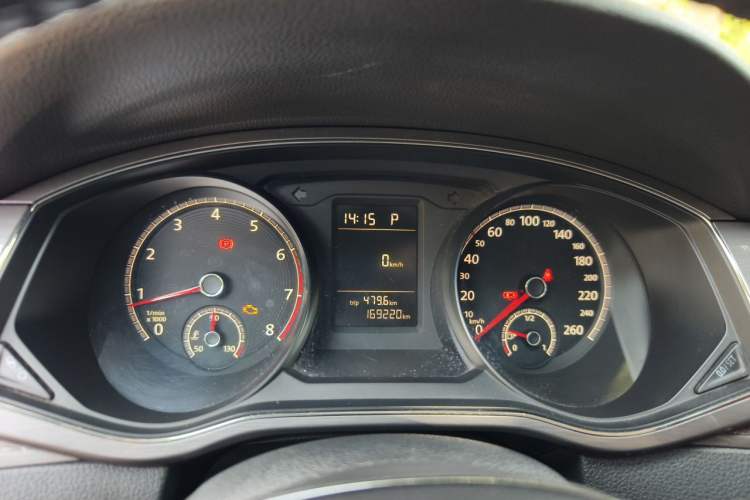 Used Volkswagen Passat 2015 1.8TSI DSG Prestige Edition Instrument Cluster