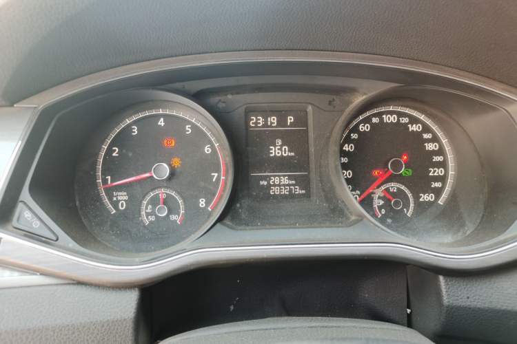 Used Volkswagen Passat 2015 1.8TSI Automatic Prestige Edition Instrument Cluster