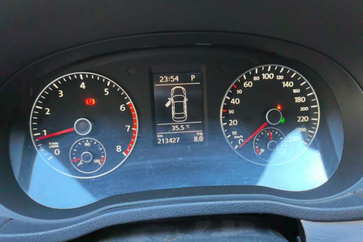 Used Volkswagen Passat 2015 1.4TSI DSG Prestige Edition Instrument Cluster
