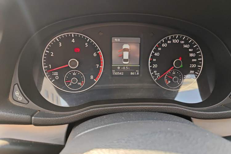 Used Volkswagen Passat 2015 1.8TSI DSG Prestige Edition Instrument Cluster