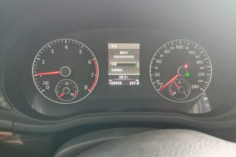Used Volkswagen Passat 2015 1.8TSI DSG Prestige Edition Instrument Cluster