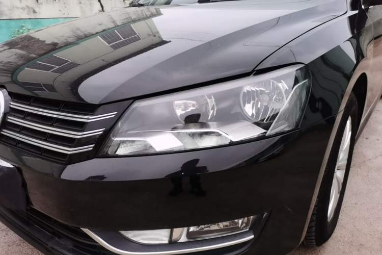 Used Volkswagen Passat 2015 1.8TSI DSG Prestige Edition Left Front Headlight