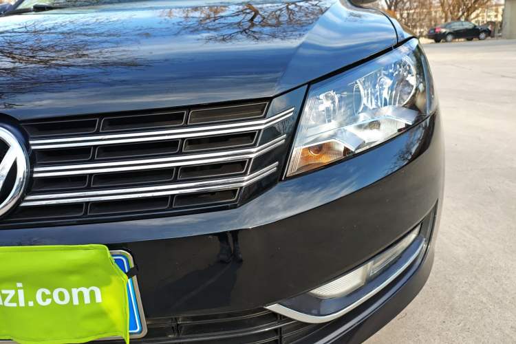 Used Volkswagen Passat 2015 1.8TSI DSG Prestige Edition Left Front Headlight