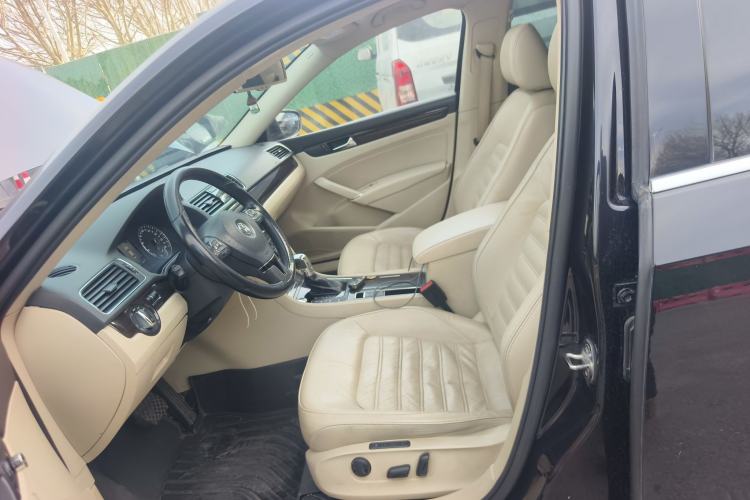 Used Volkswagen Passat 2015 1.8TSI DSG Prestige Edition Left Front Seat