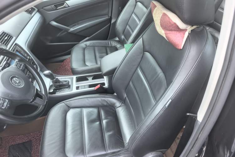 Used Volkswagen Passat 2015 1.8TSI DSG Prestige Edition Left Front Seat